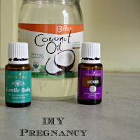 DIY Pregnancy "Belly Oil"